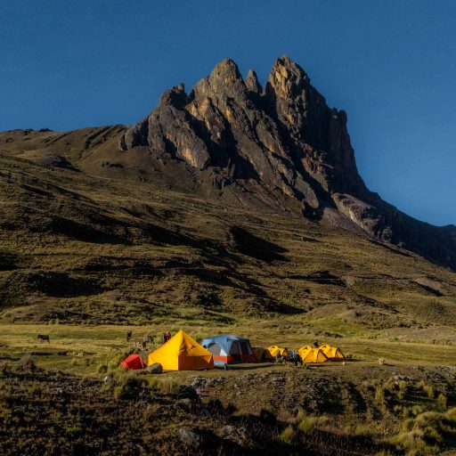 WONDER HUAYHUASH 1 - 1